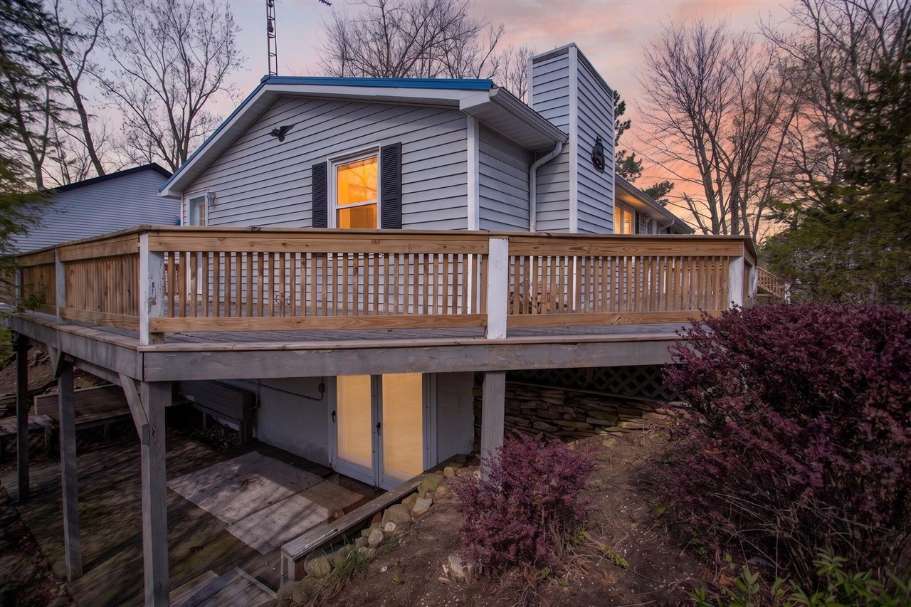main property photo 47