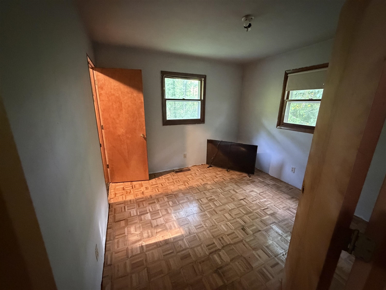 main property photo 50