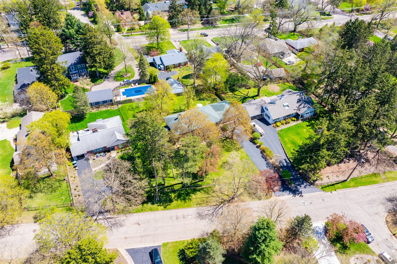 main property photo 51