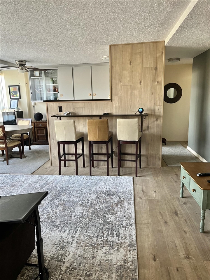 property viewer photo 5