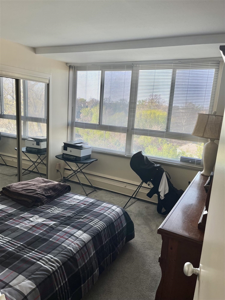 property viewer photo 9