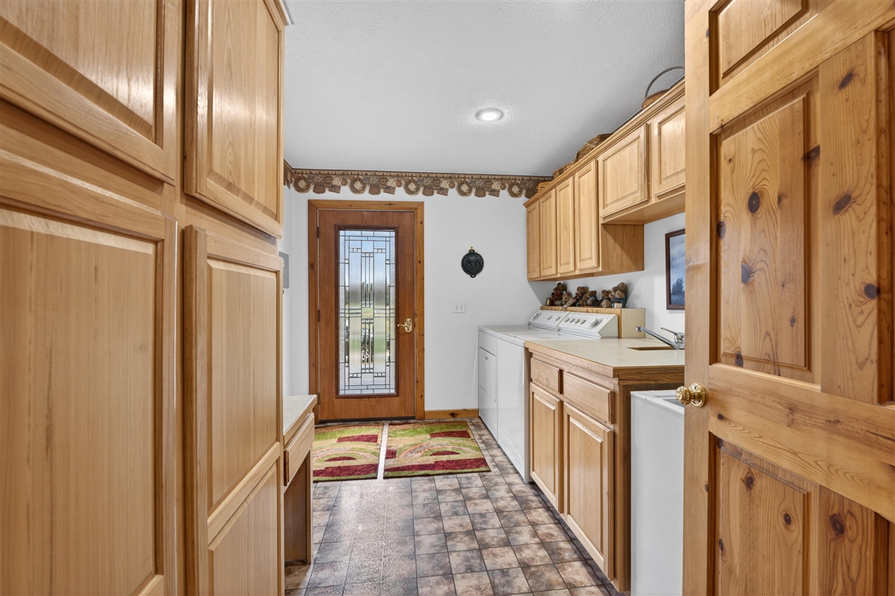 main property photo 53