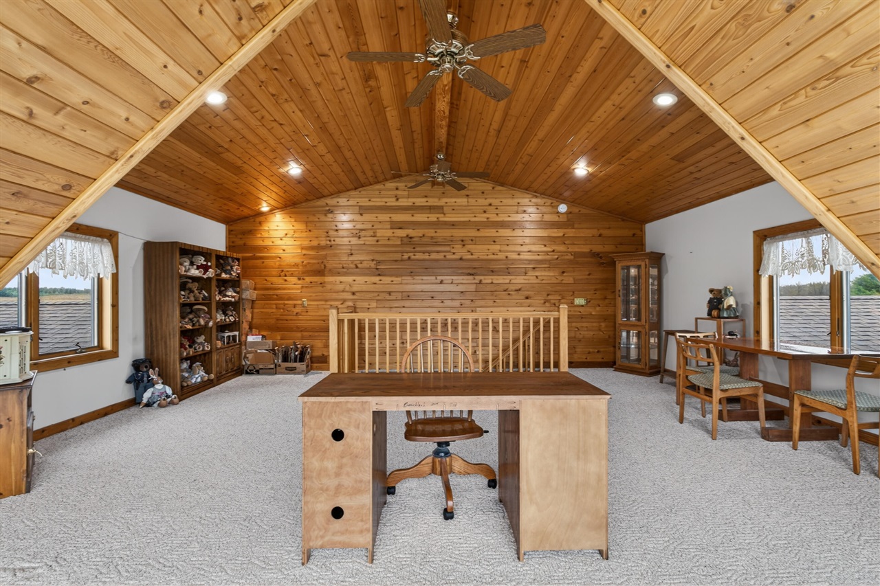 main property photo 58