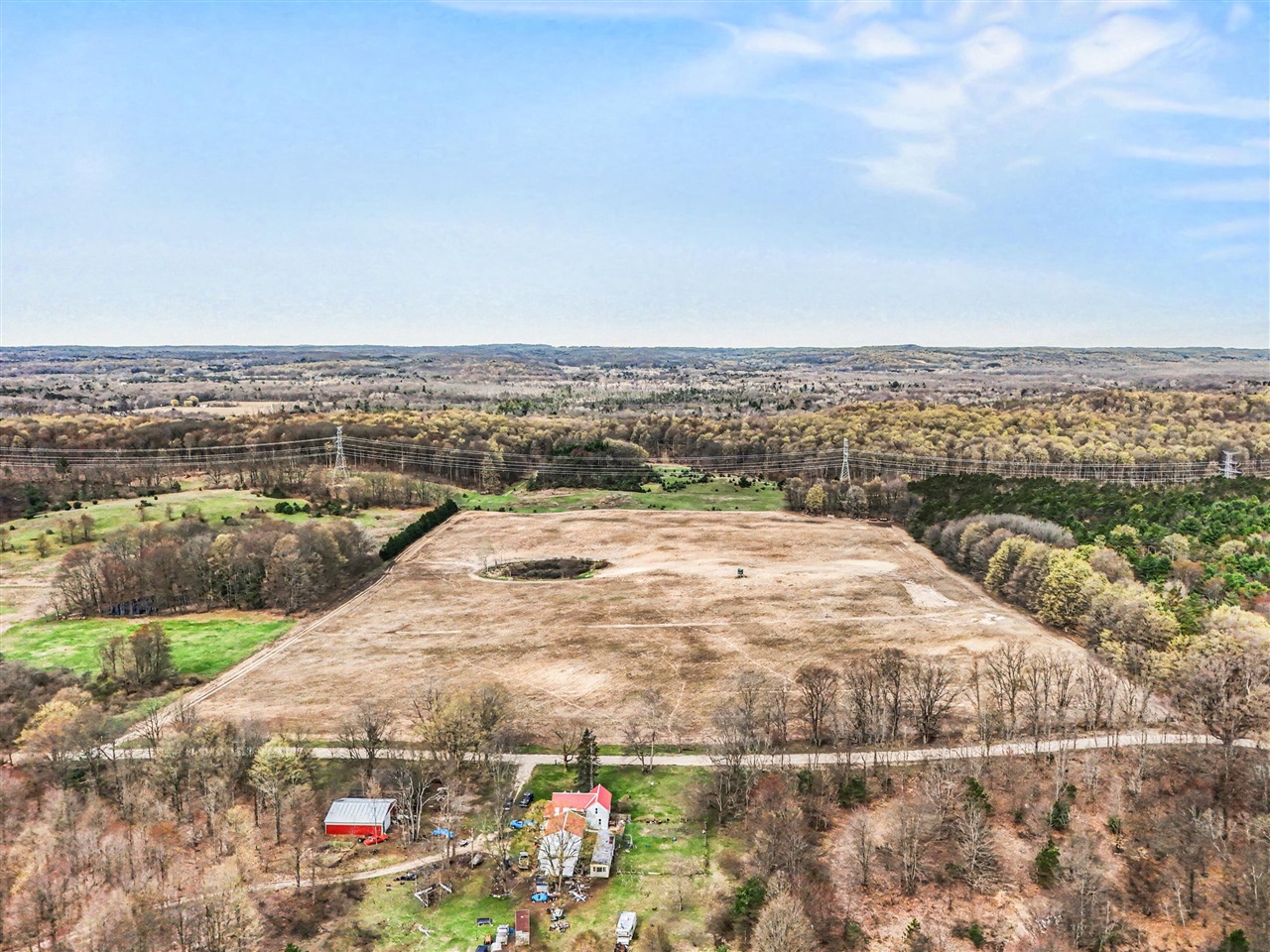 main property photo 10
