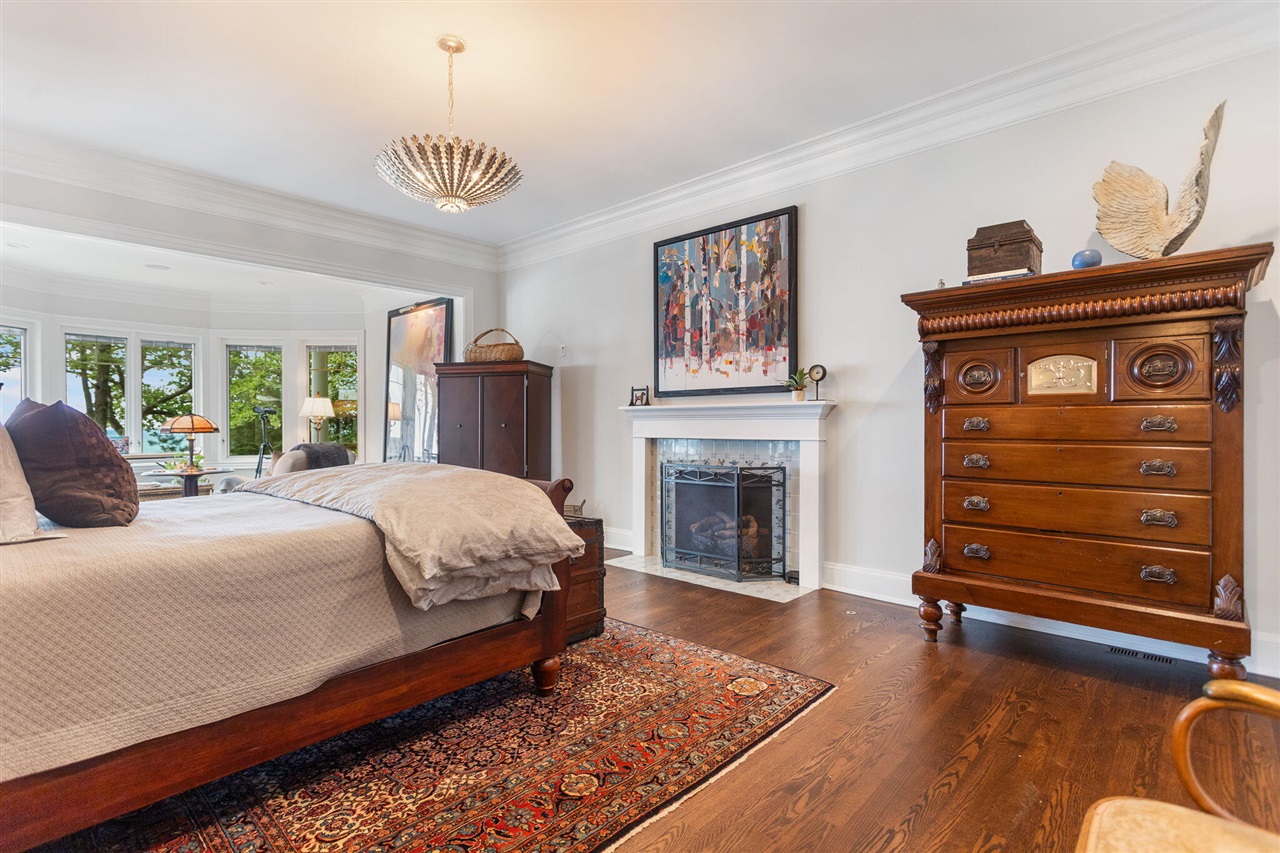 main property photo 64