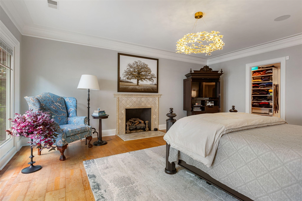 main property photo 93