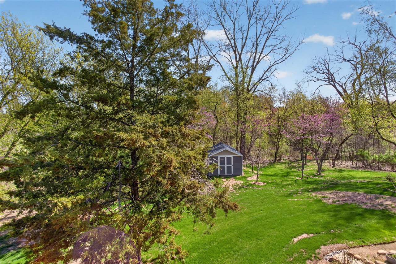 main property photo 74