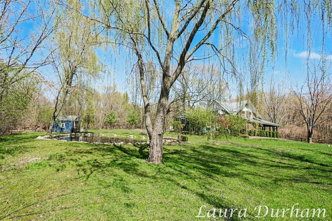 main property photo 37