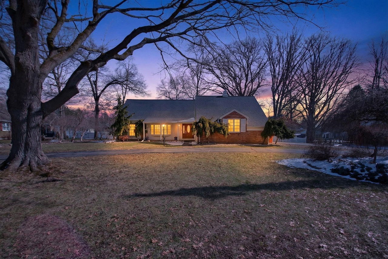 main property photo 52