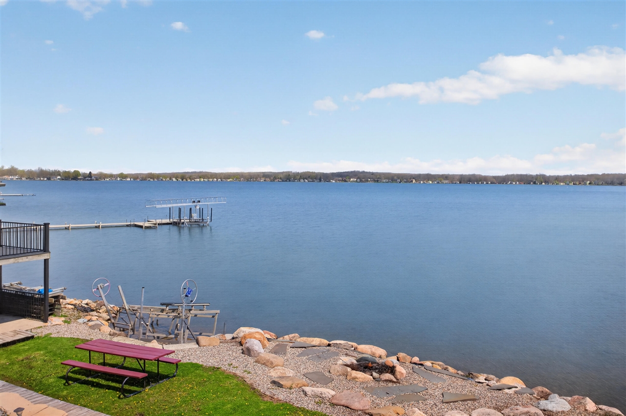 main property photo 79