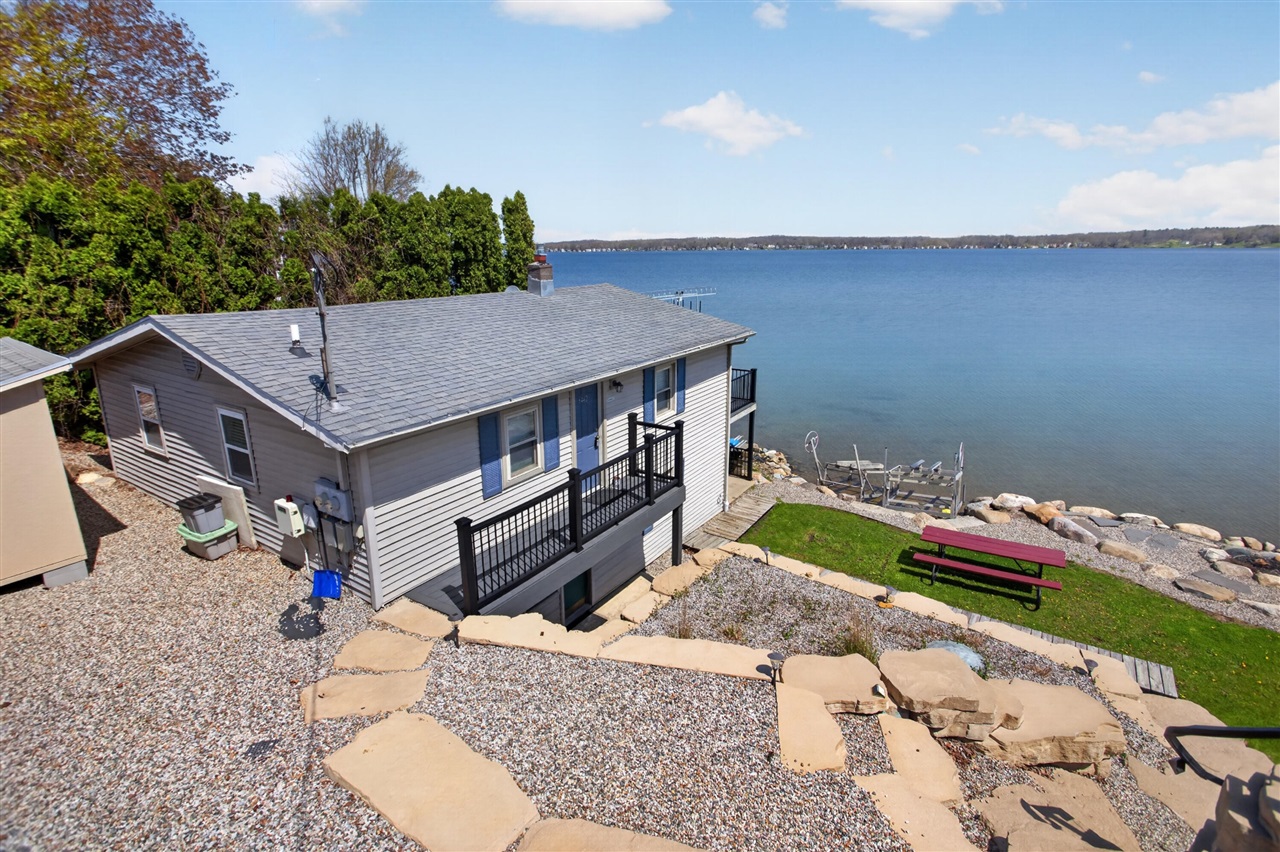 main property photo 84