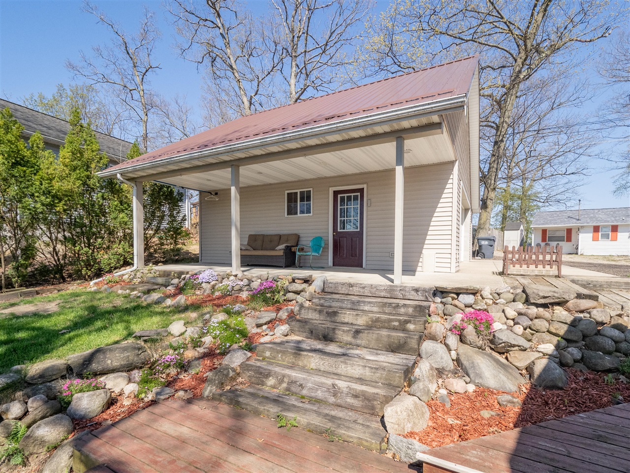 main property photo 36