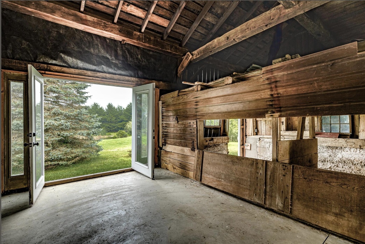 main property photo 51