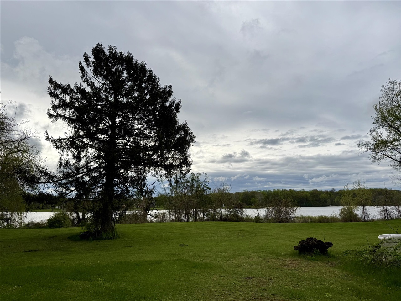 main property photo 16