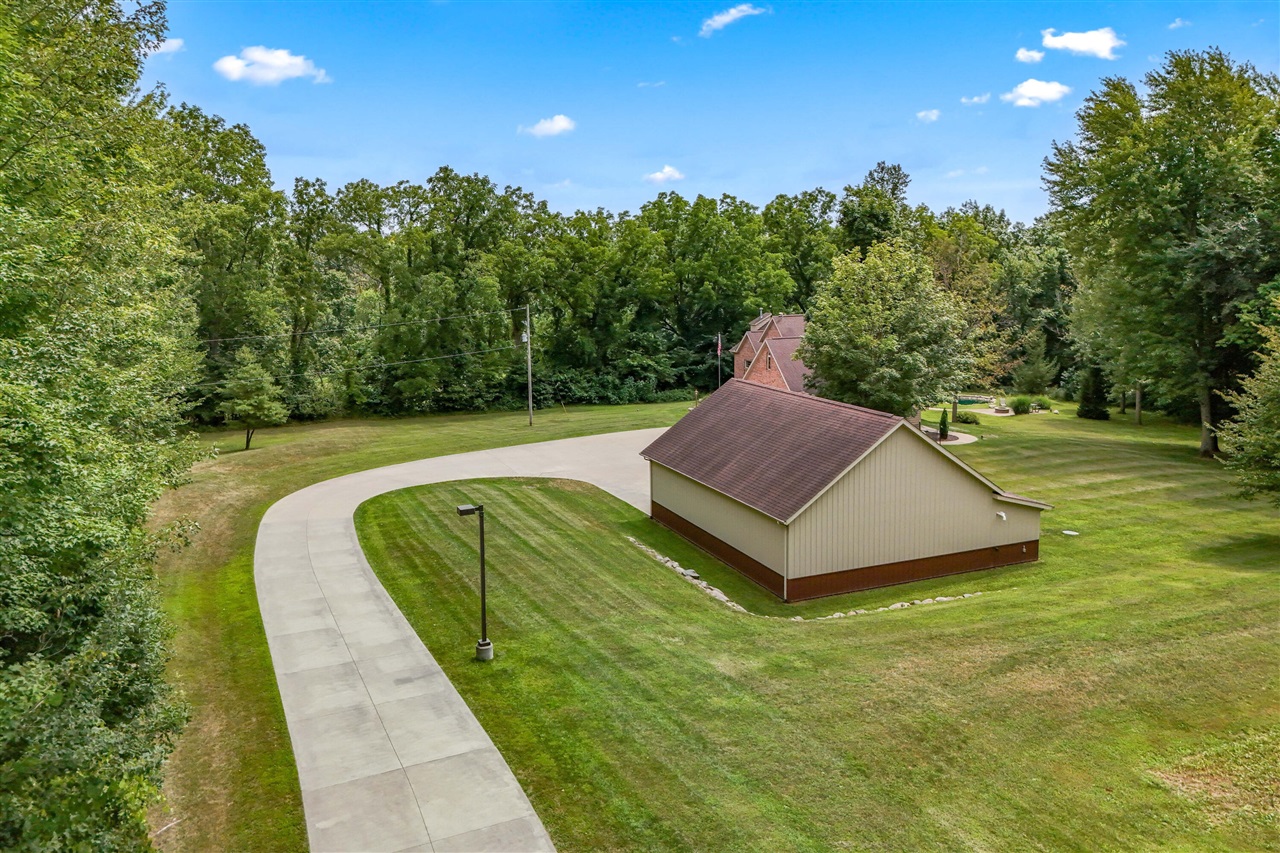main property photo 44