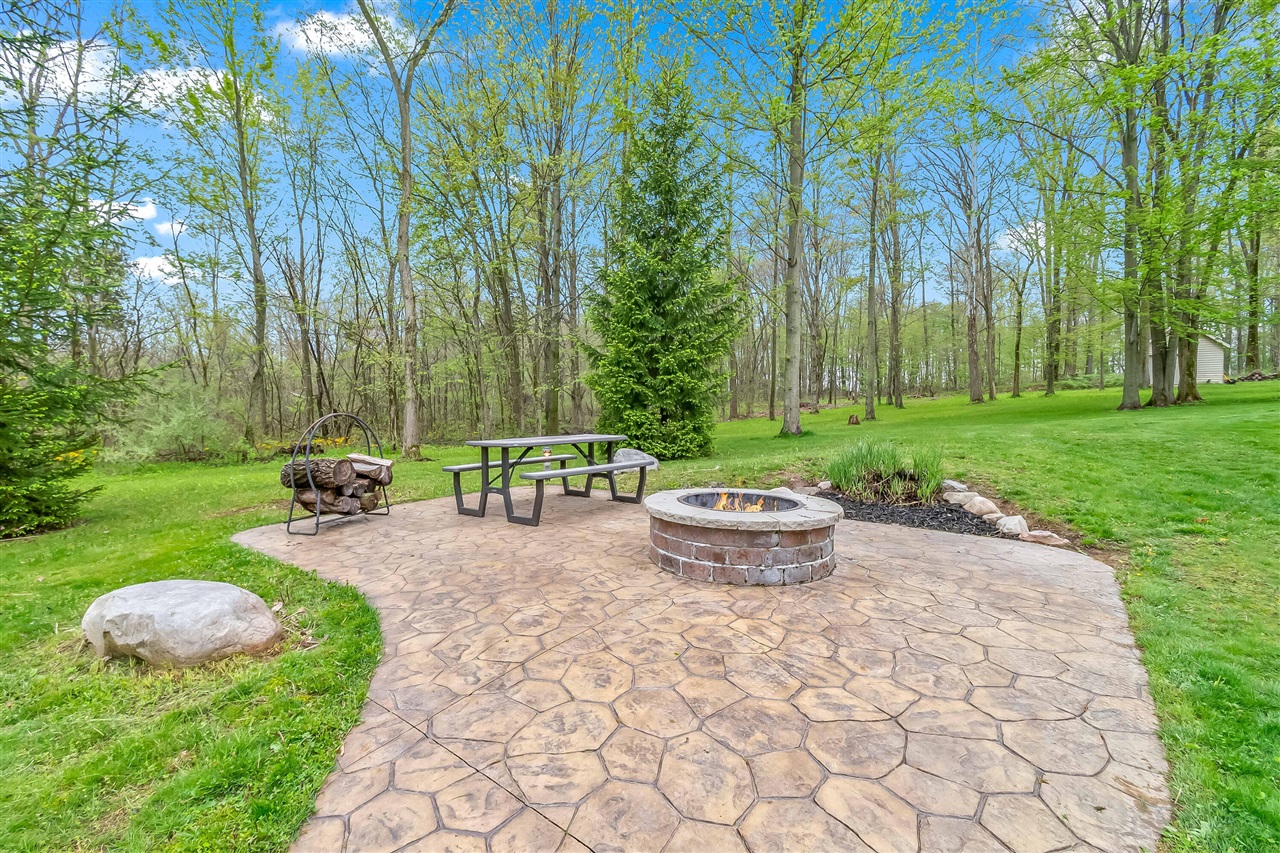 main property photo 54