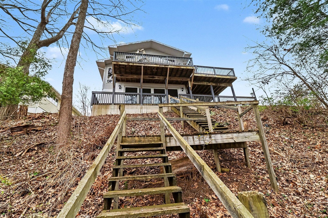 main property photo 29