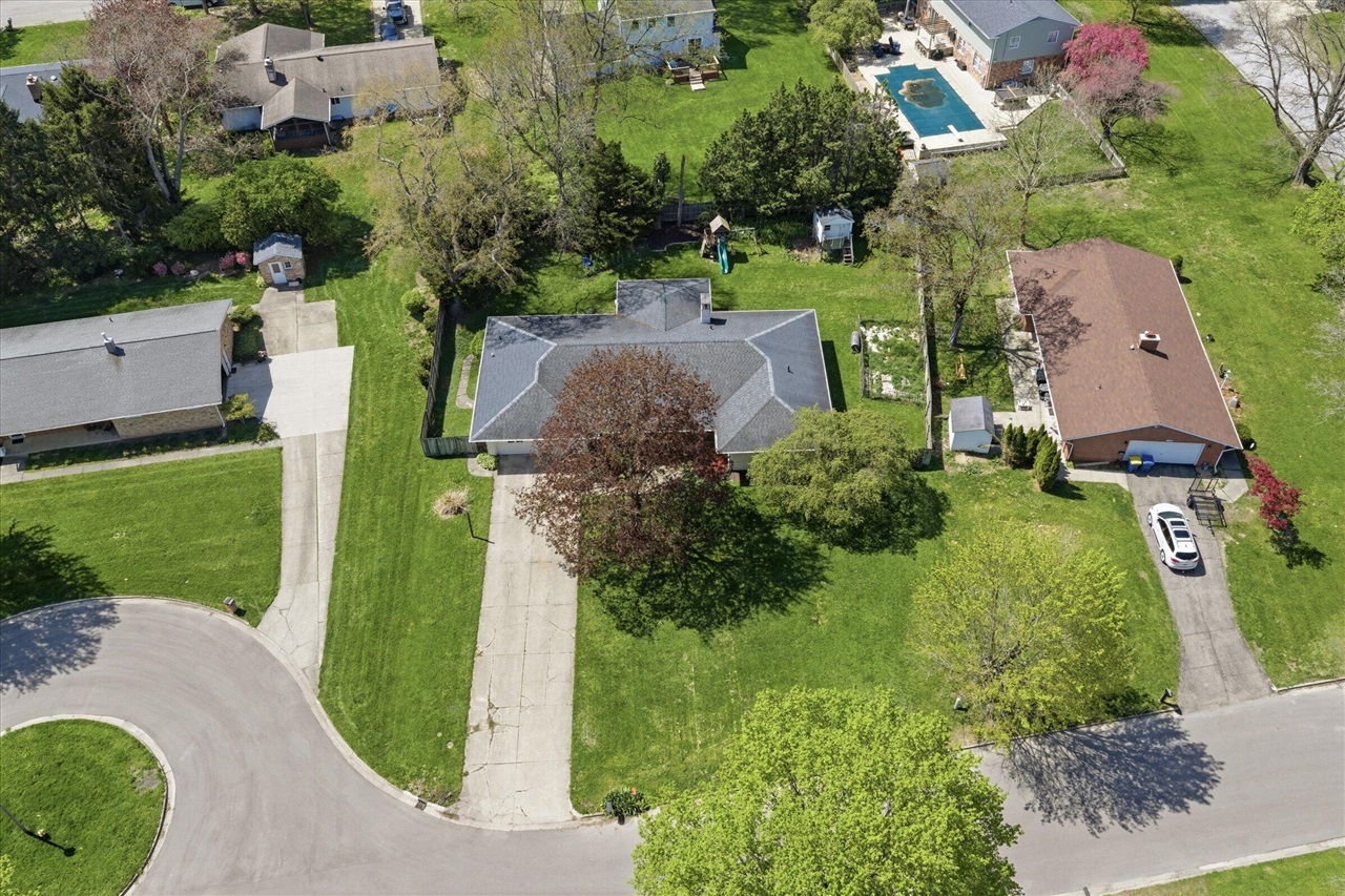 main property photo 39