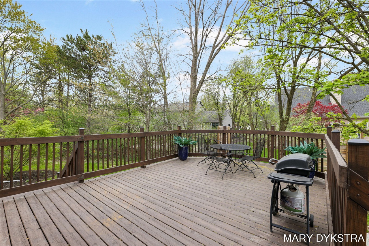 main property photo 65