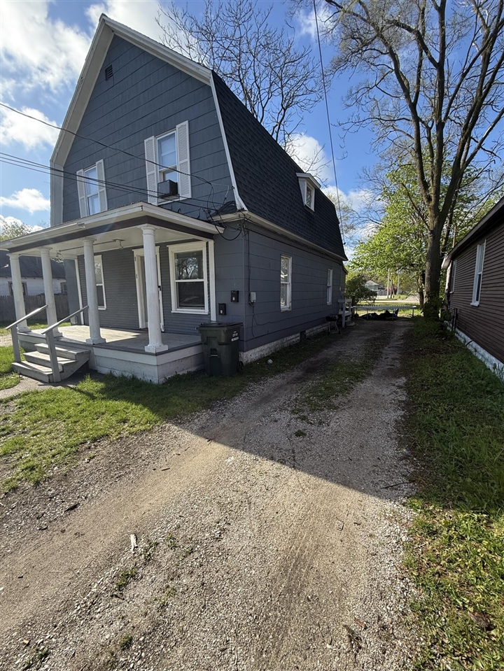 main property photo 23