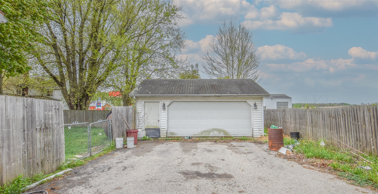 property viewer photo 2