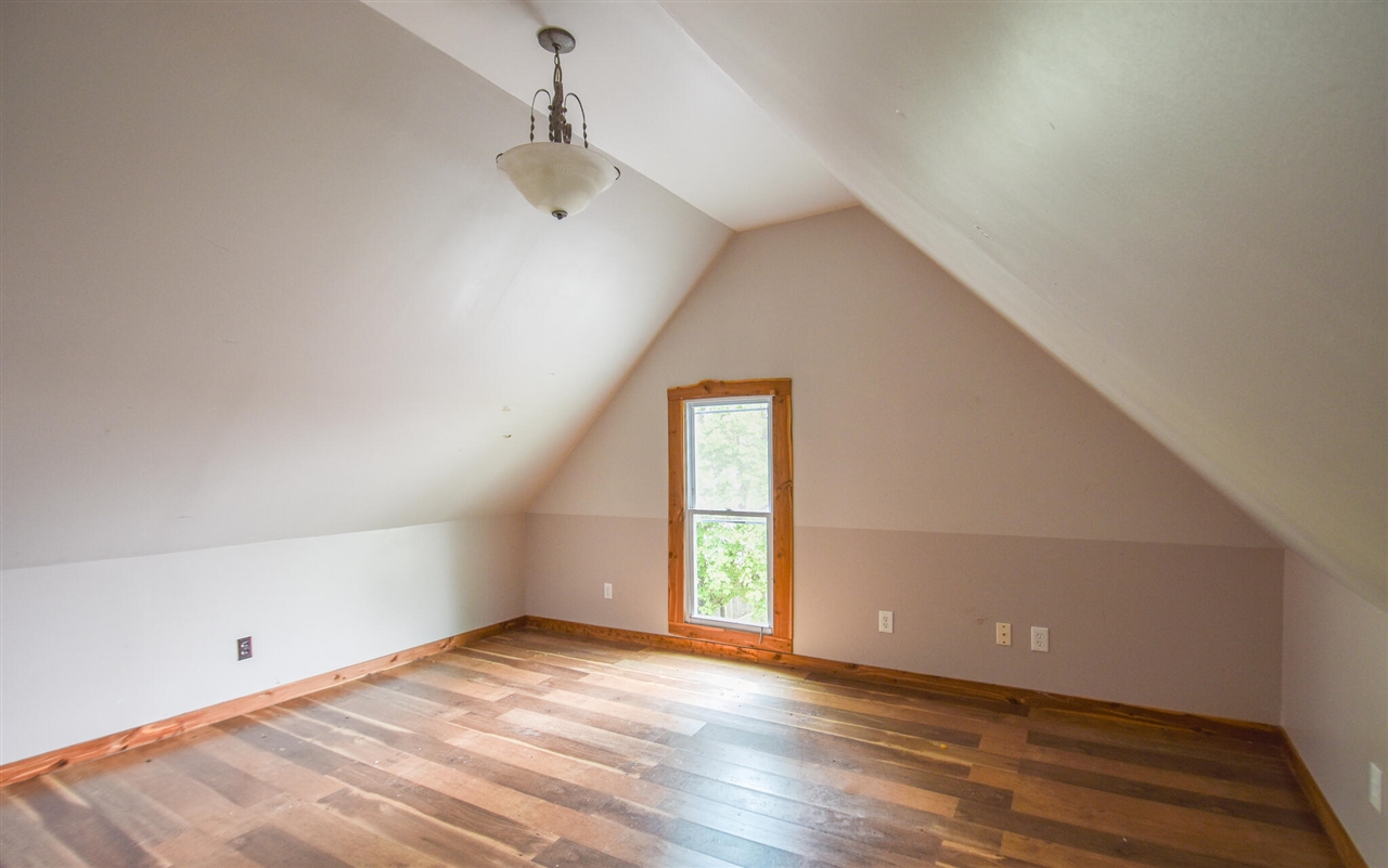 property viewer photo 33