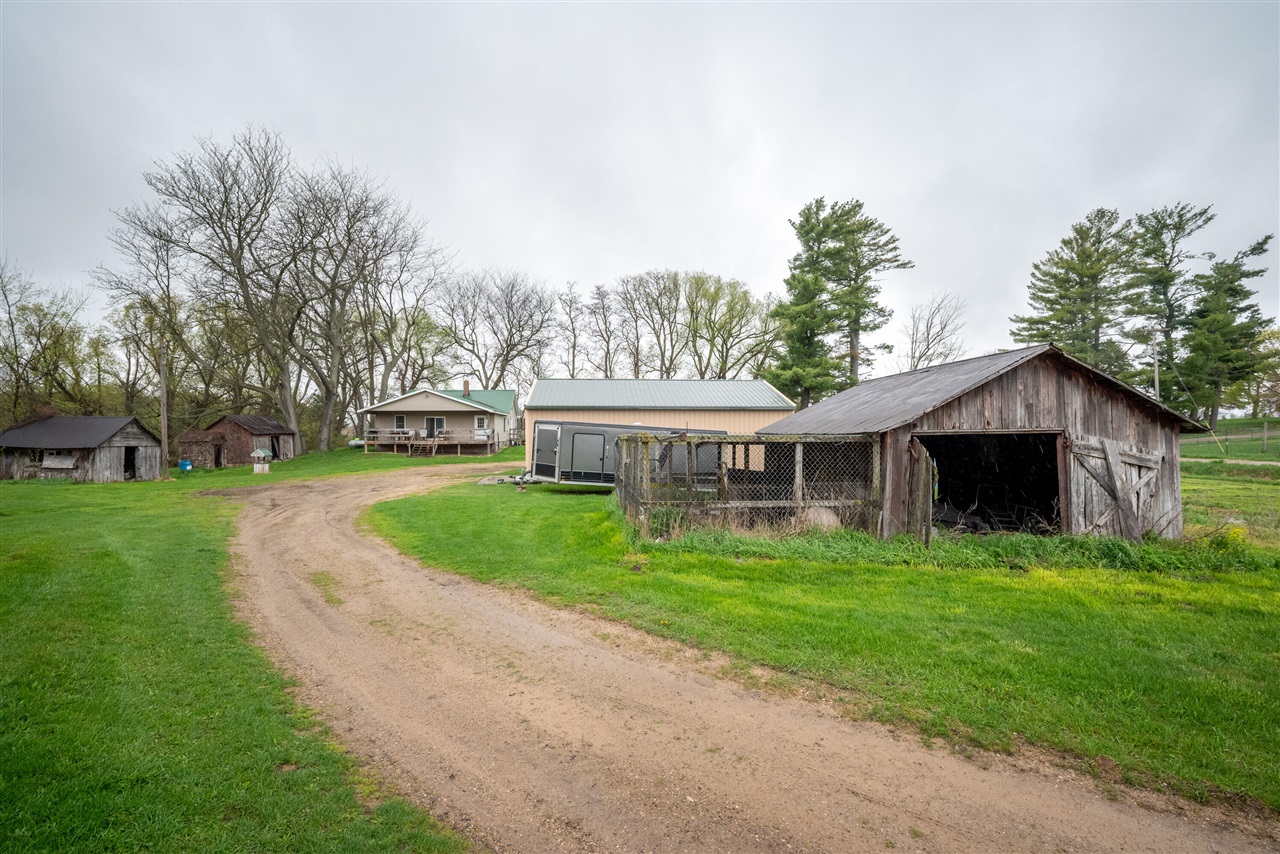 main property photo 25