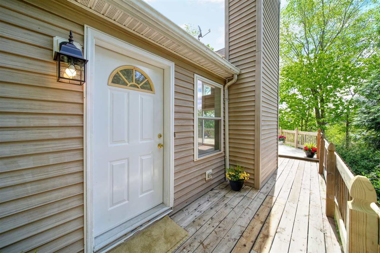 main property photo 12