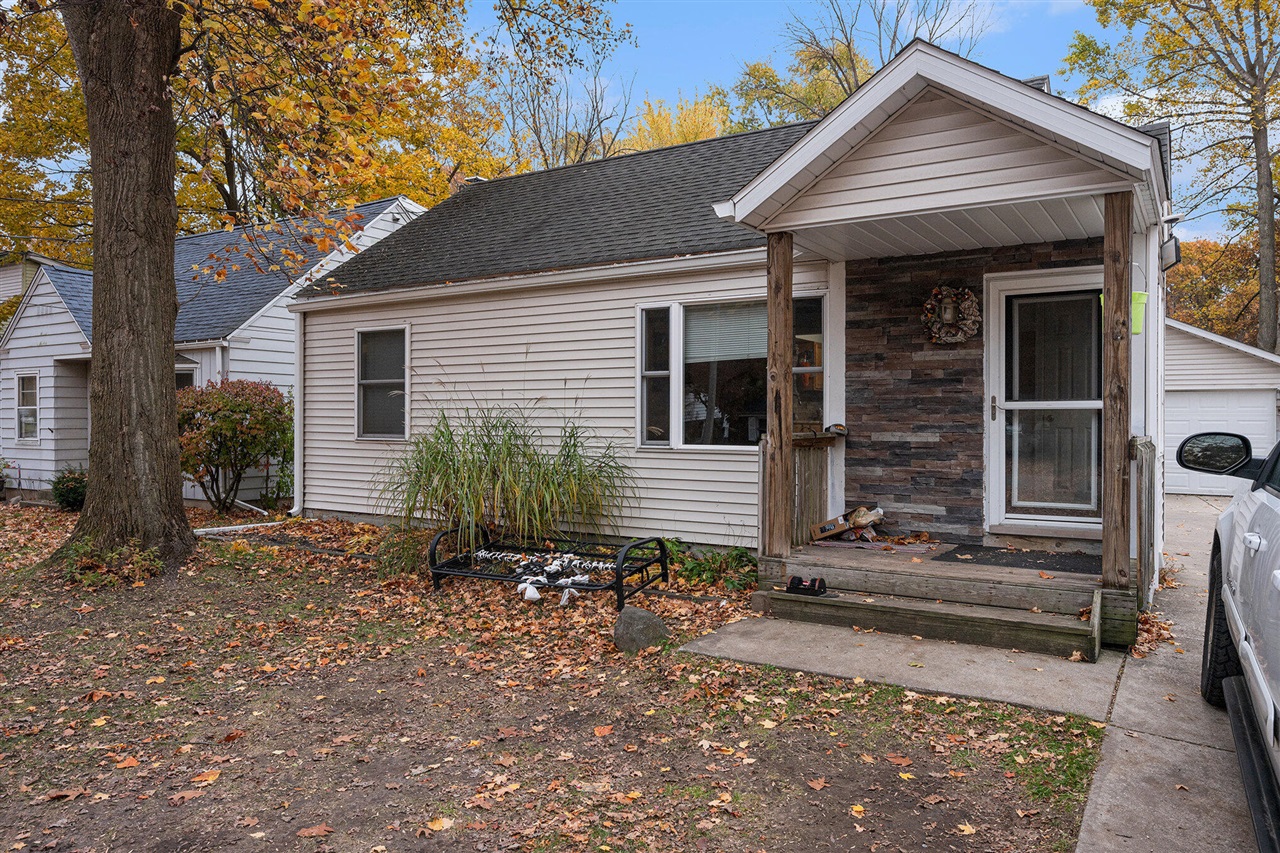 main property photo 3