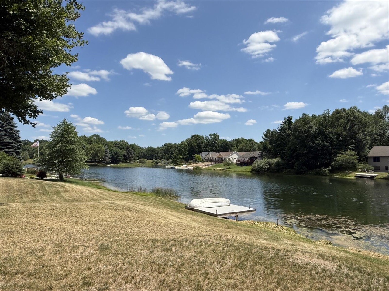 main property photo 23