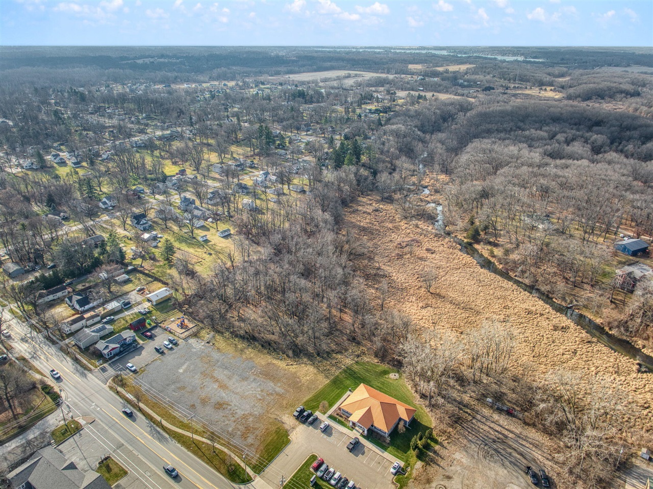 main property photo 5