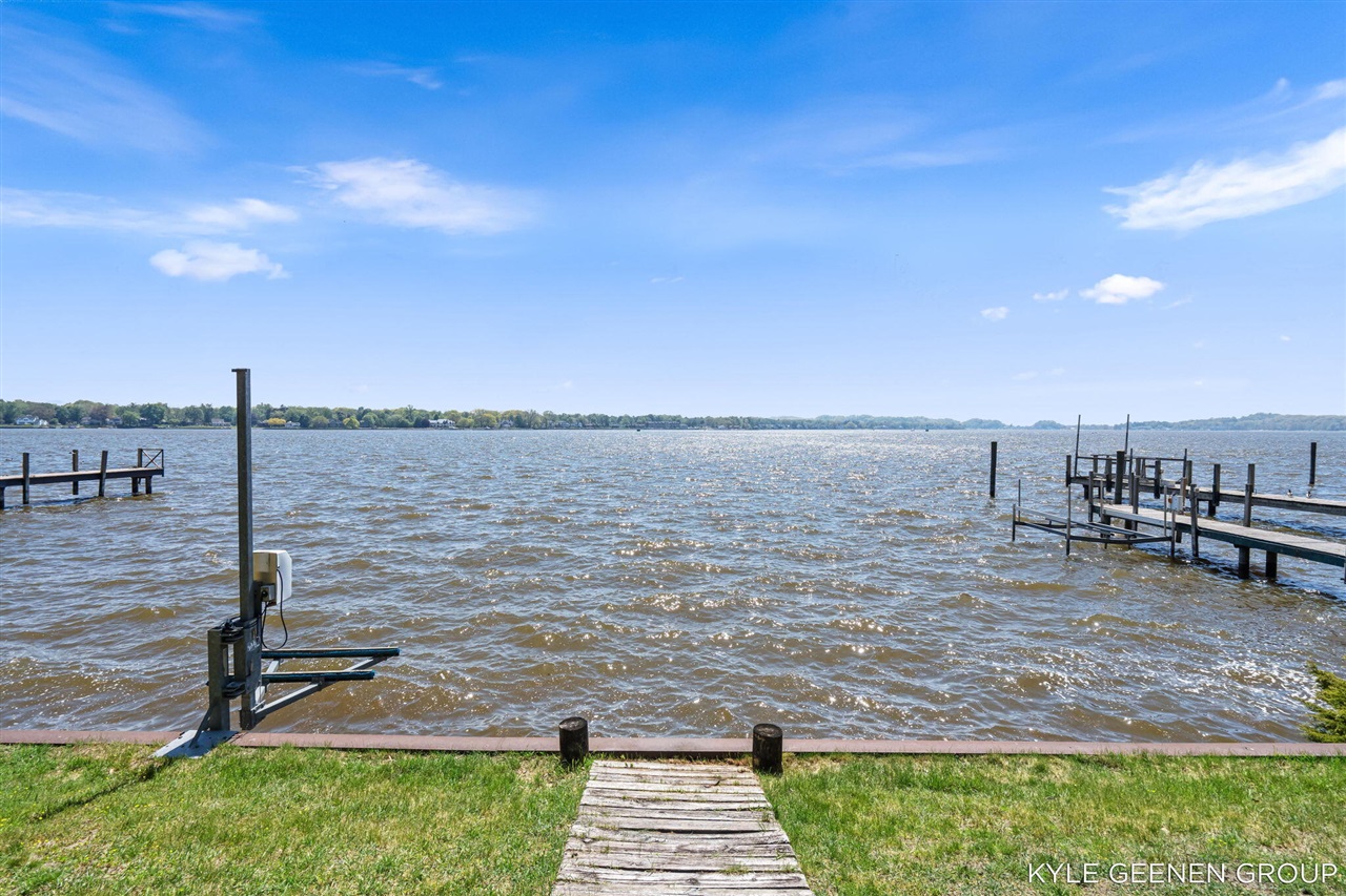 main property photo 65