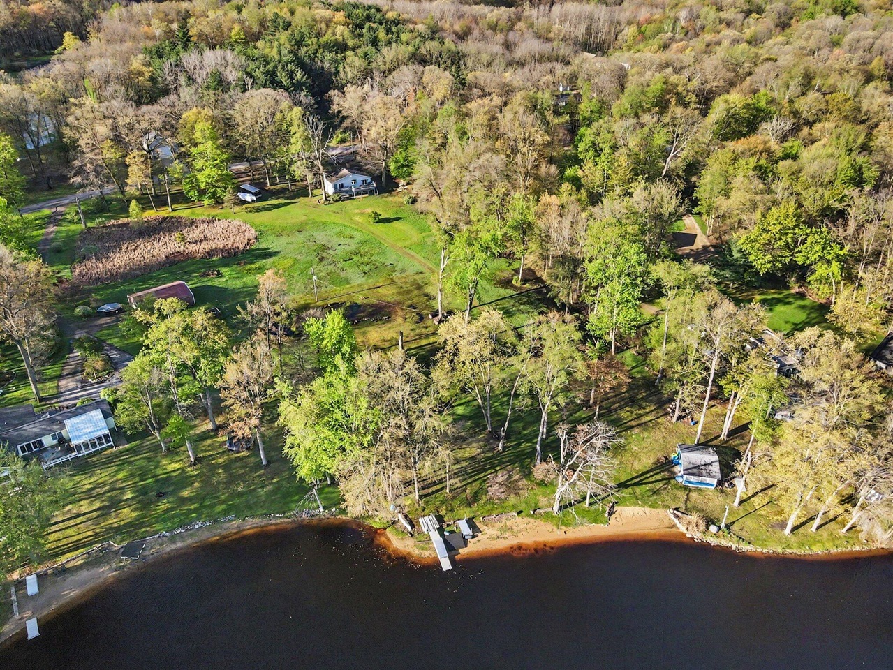 main property photo 6
