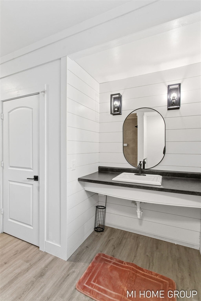 main property photo 68