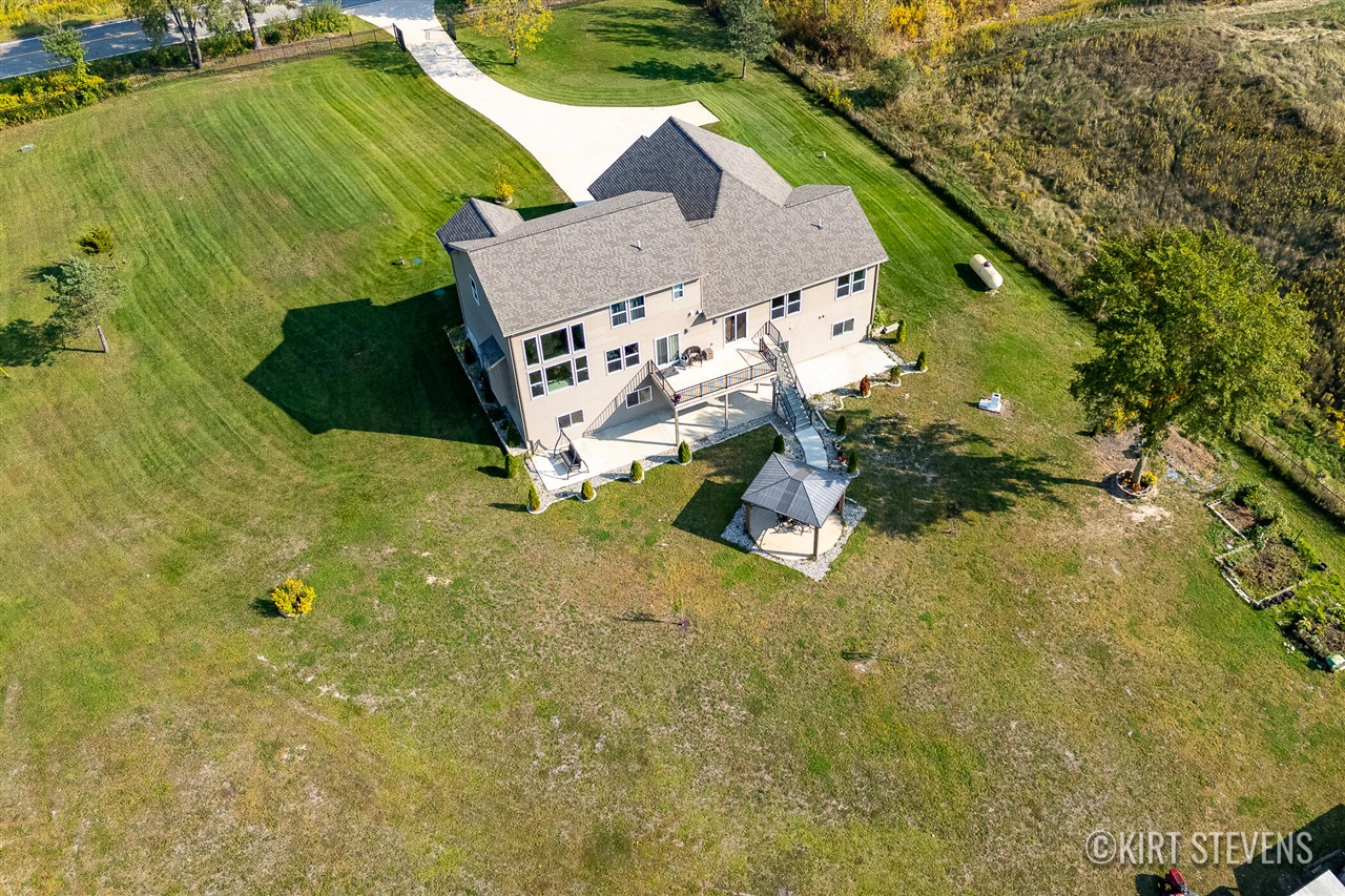 main property photo 51