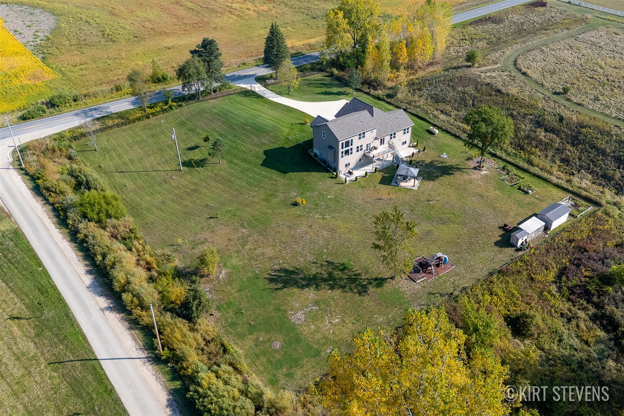 main property photo 52