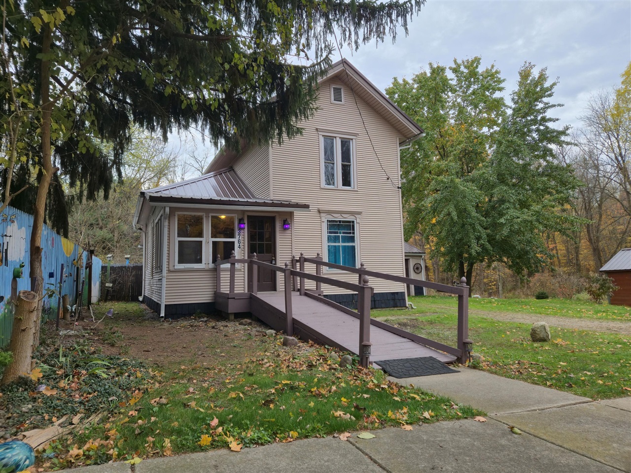main property photo 1