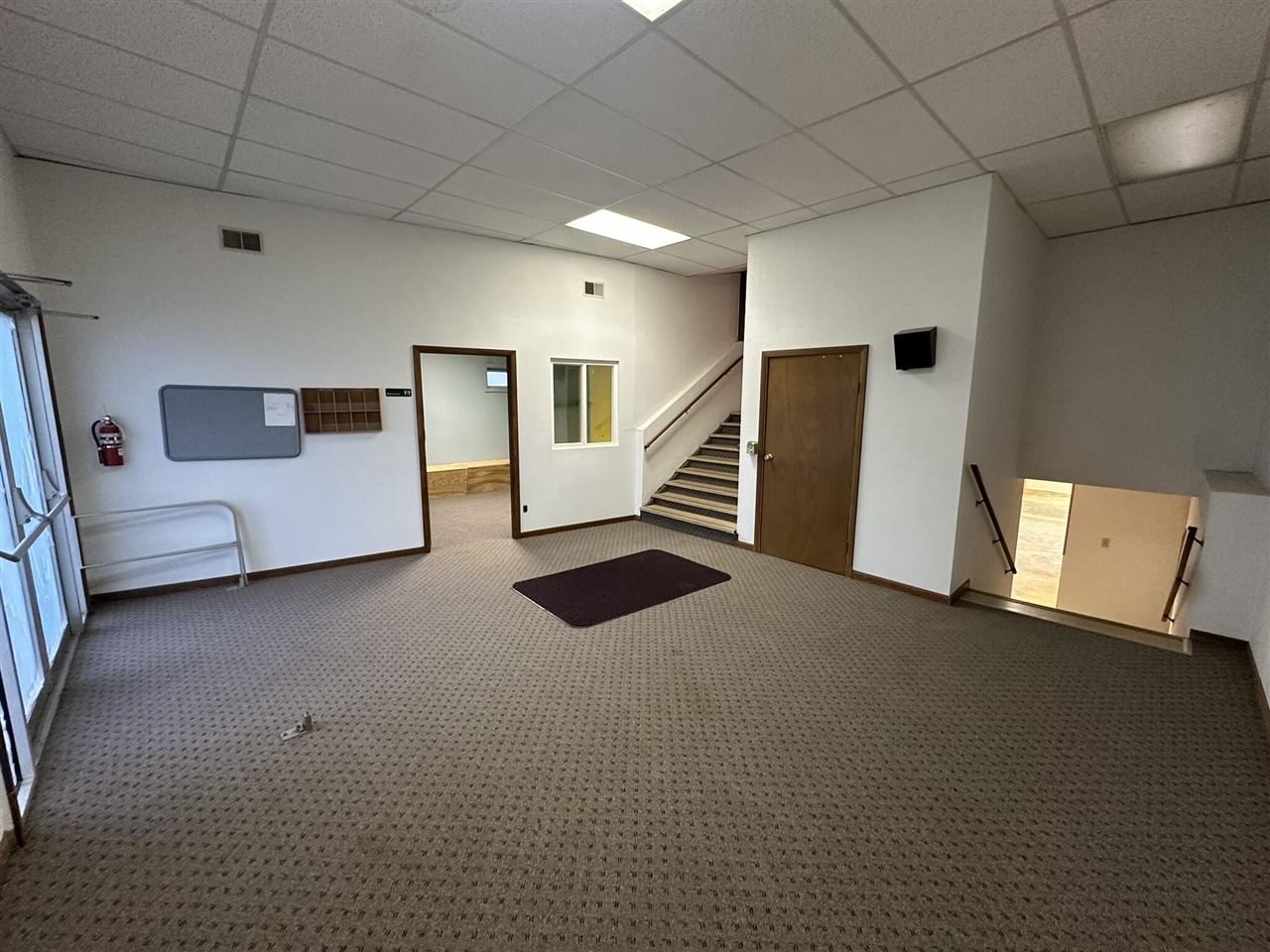 main property photo 18