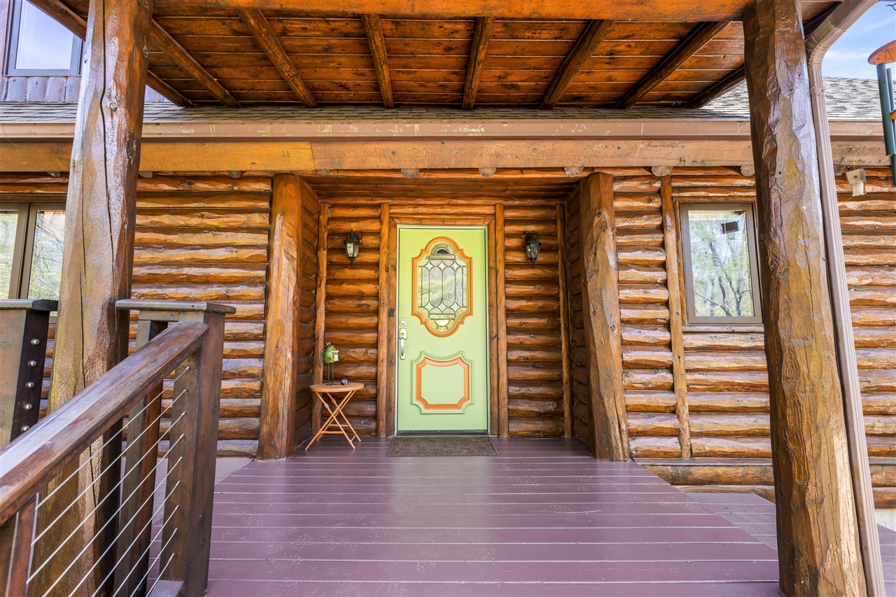 main property photo 11