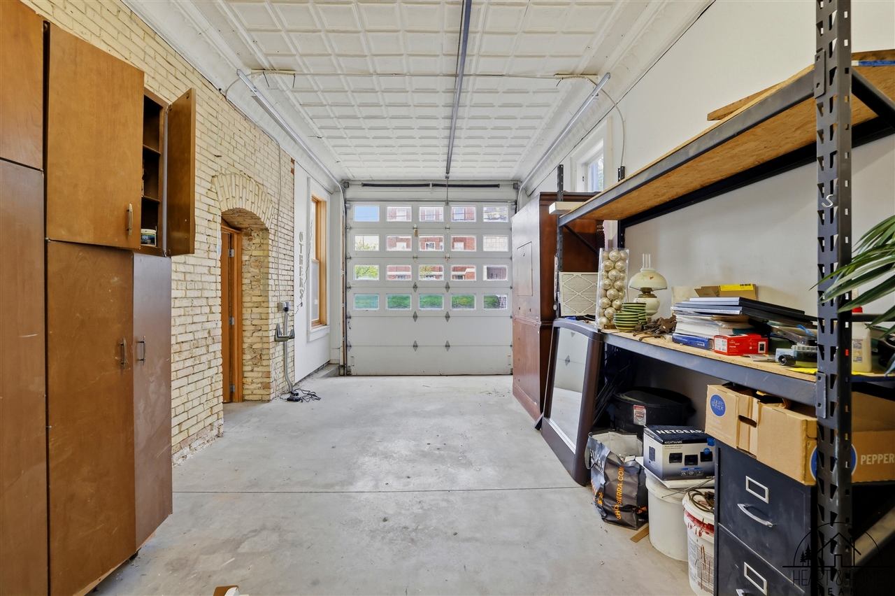 main property photo 74