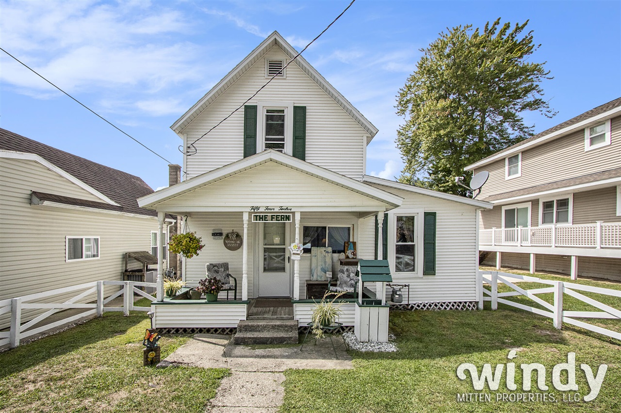 main property photo 10