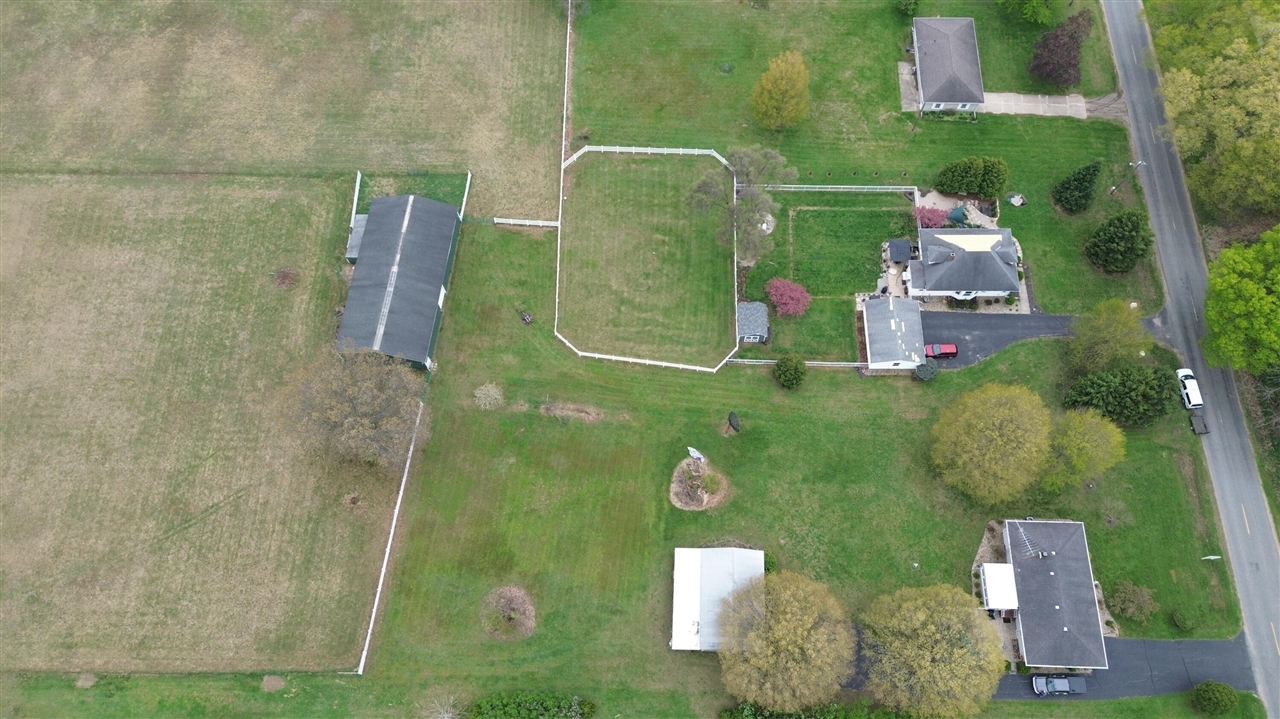 main property photo 13