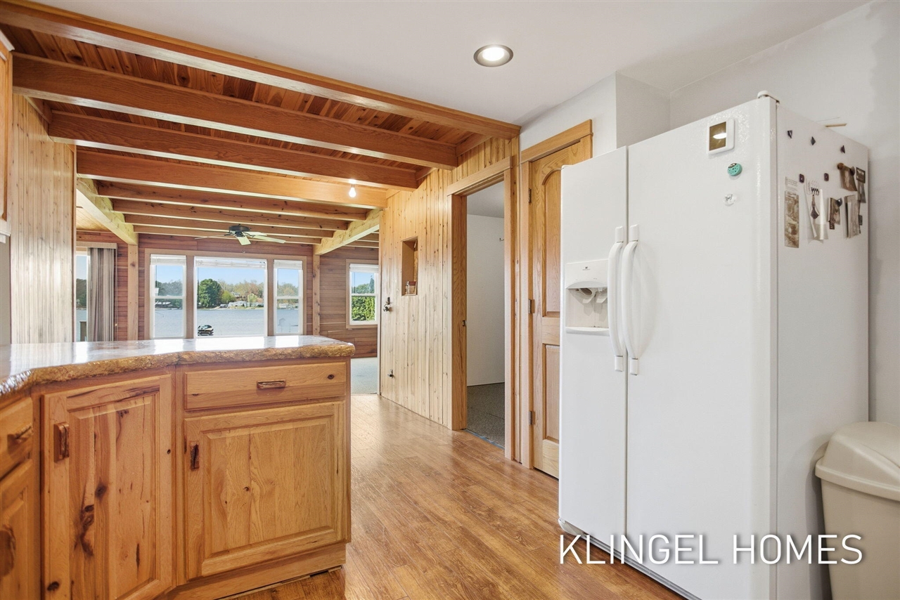 property viewer photo 8
