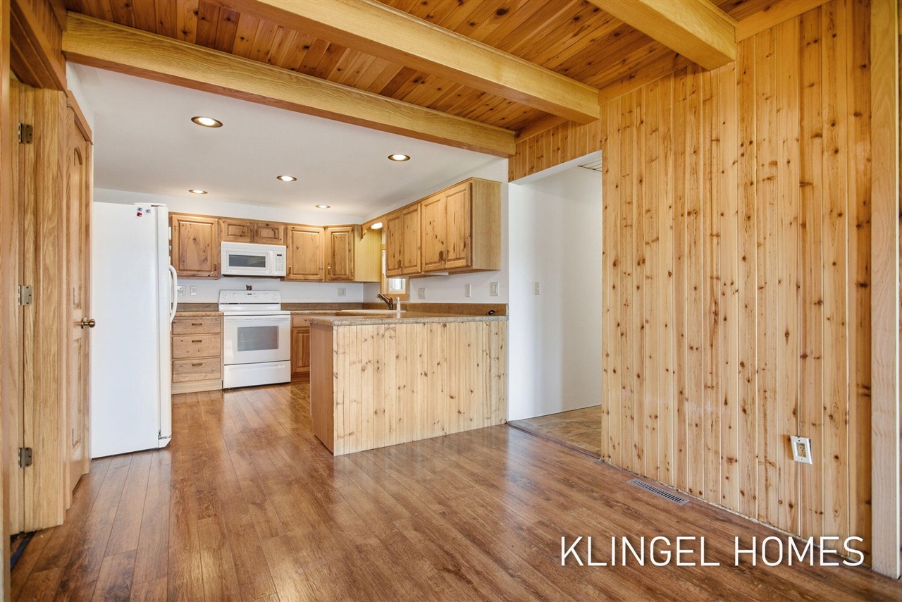 property viewer photo 9