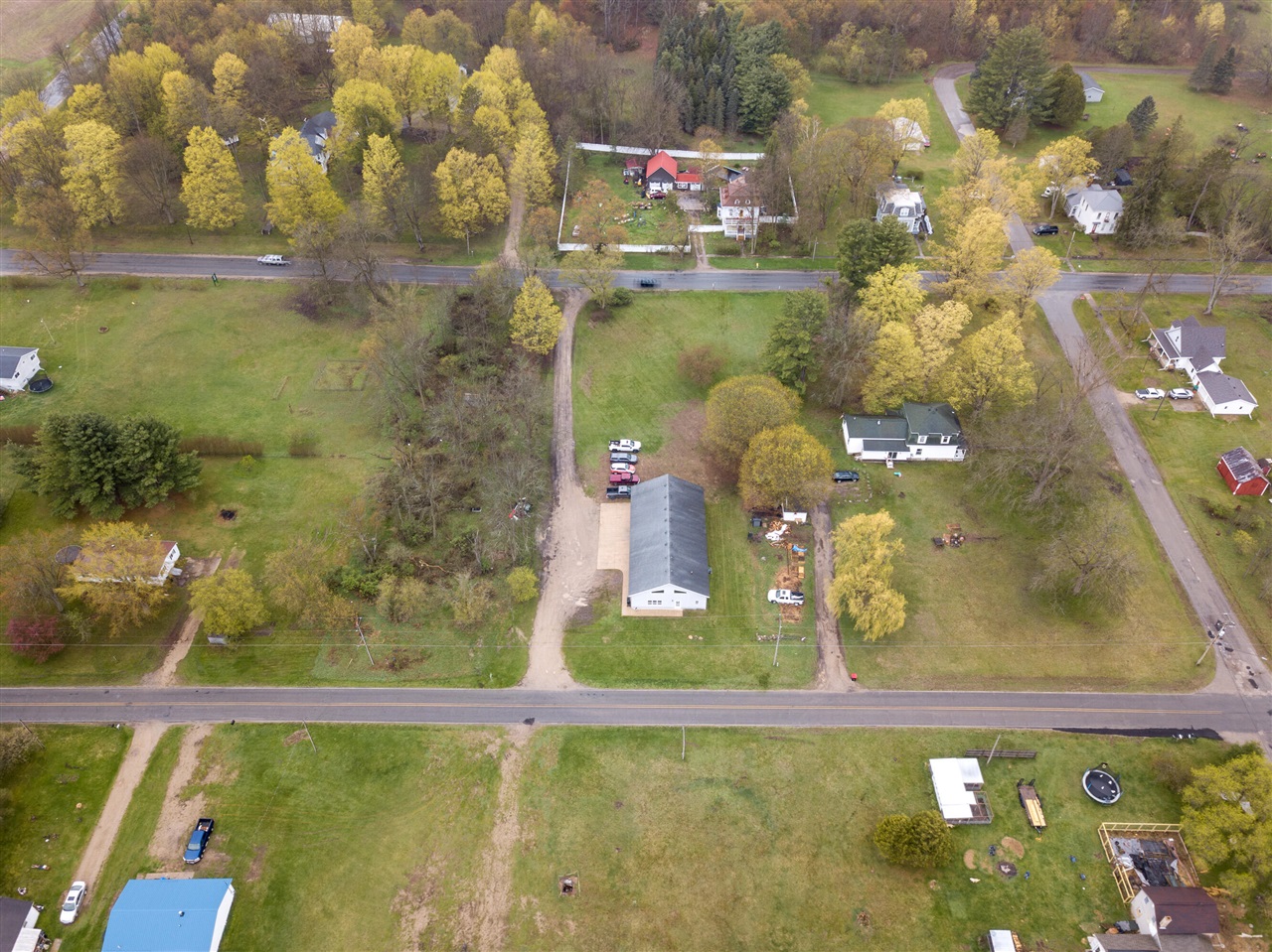 main property photo 3