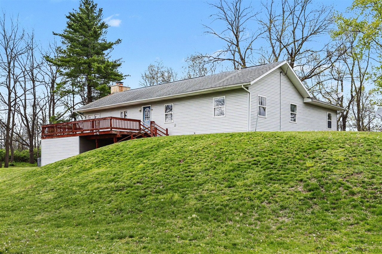 main property photo 34