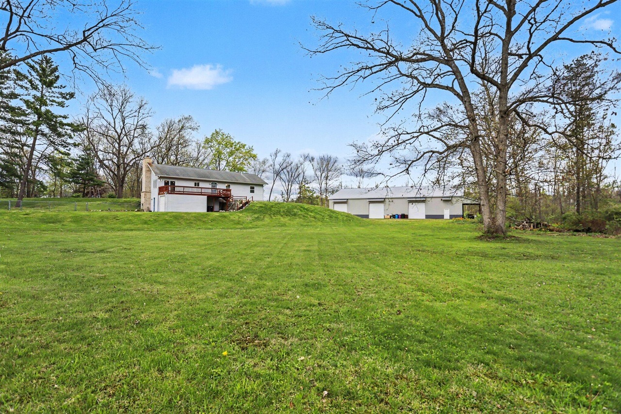 main property photo 39