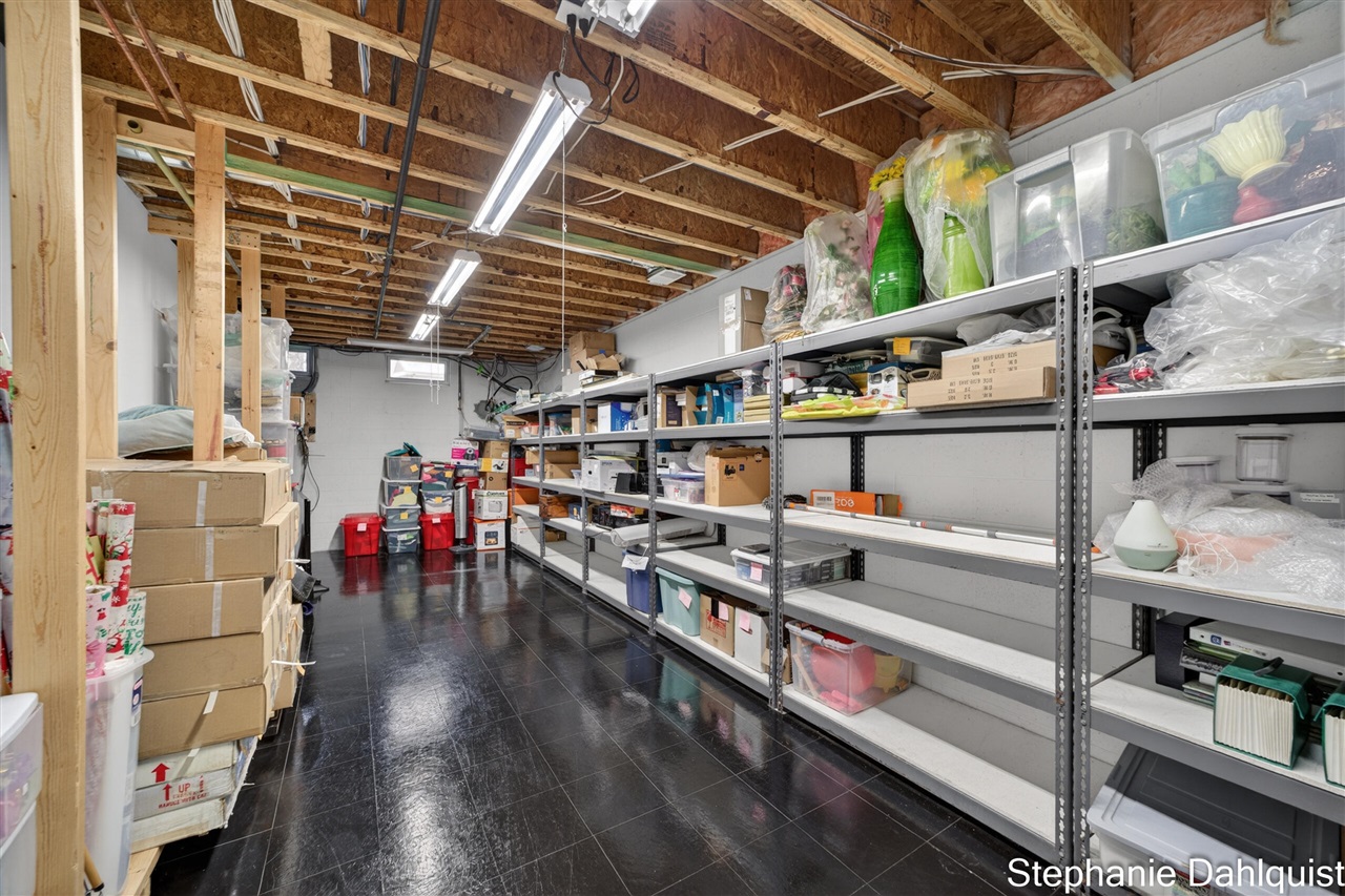 main property photo 61