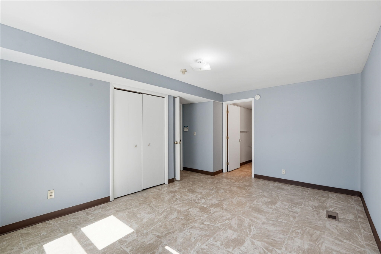 main property photo 59