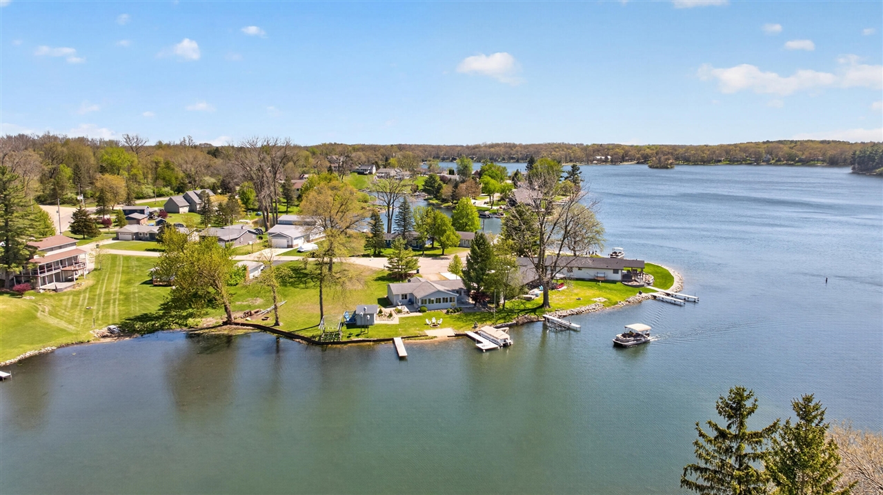 main property photo 78